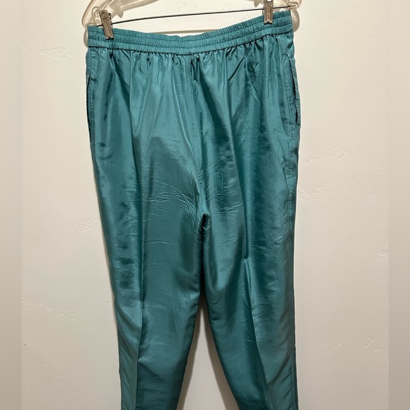 Mureli silk women’s casual suit, size M - Picture 10 of 10